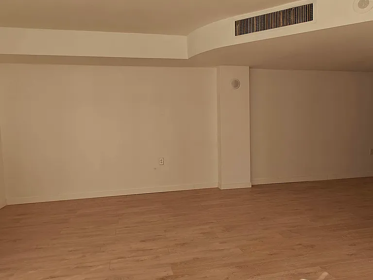 801 Brickell Bay Dr #365 — Photo 8