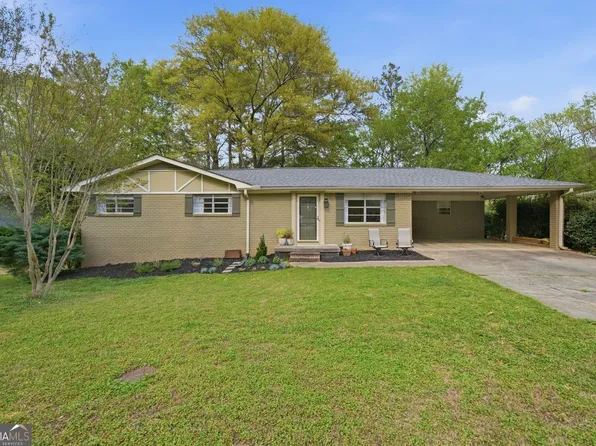 2967 Sandy Ln SE, Smyrna, GA 30082