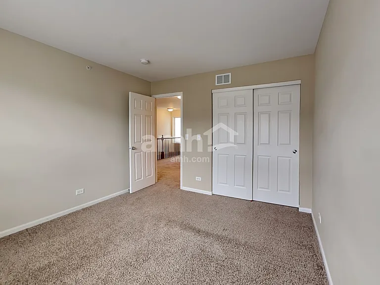 10035 Cummings St — Photo 13