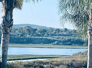 2463 Irvine Ave APT E4, Costa Mesa, CA 92627