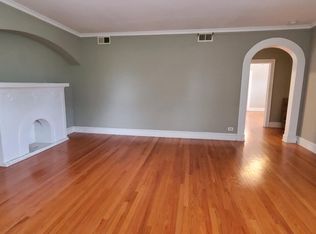 6247 N Washtenaw Ave APT 3, Chicago, IL 60659