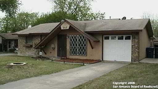 1st image of 4715 CASTLE ROSE DR