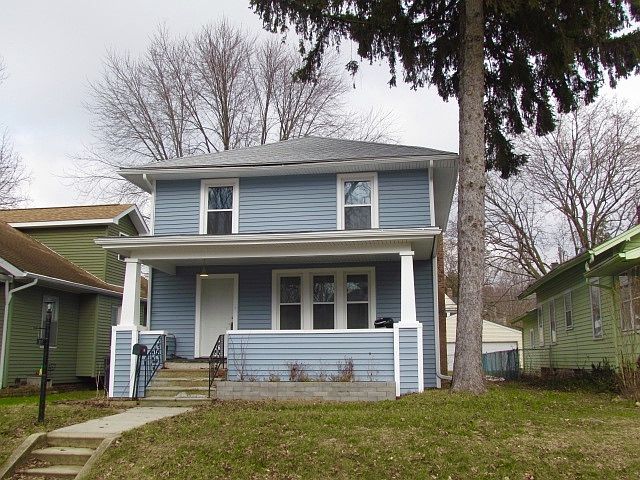 1st image of 327 Parkovash Ave