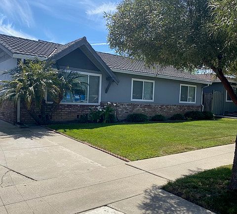 2nd image of 2022 Foxworthy Ave