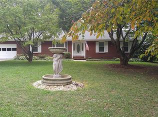 233 Redwood Dr, Mocksville, NC 27028