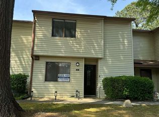 1130 Country Ct, Lawrenceville, GA 30044