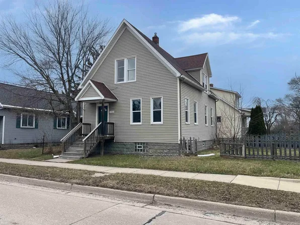 1203 Oak St, Port Huron, MI 48060
