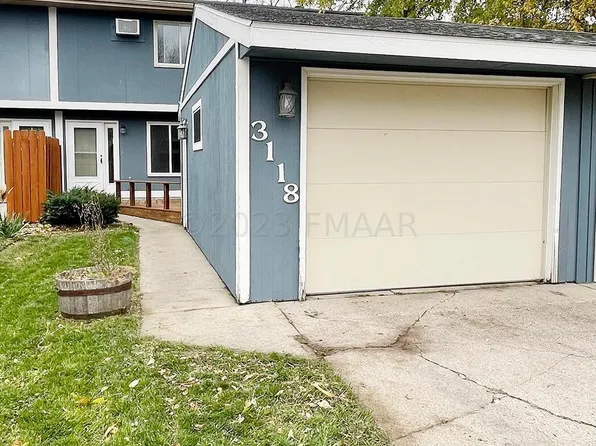 3118 23rd St S, Fargo, ND 58103