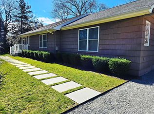 410 Cedar Dr, Mattituck, NY 11952