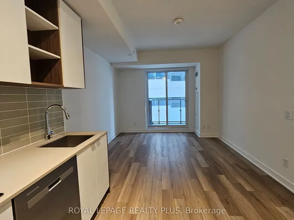 543 Richmond St W, Toronto, ON