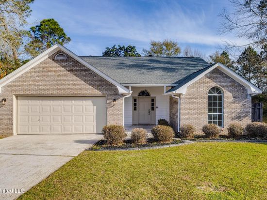 8 Barbara Ct, Long Beach, MS 39560