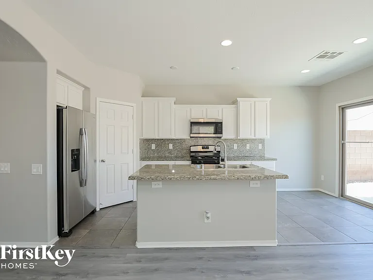 8932 Bandinella Ave — Photo 7