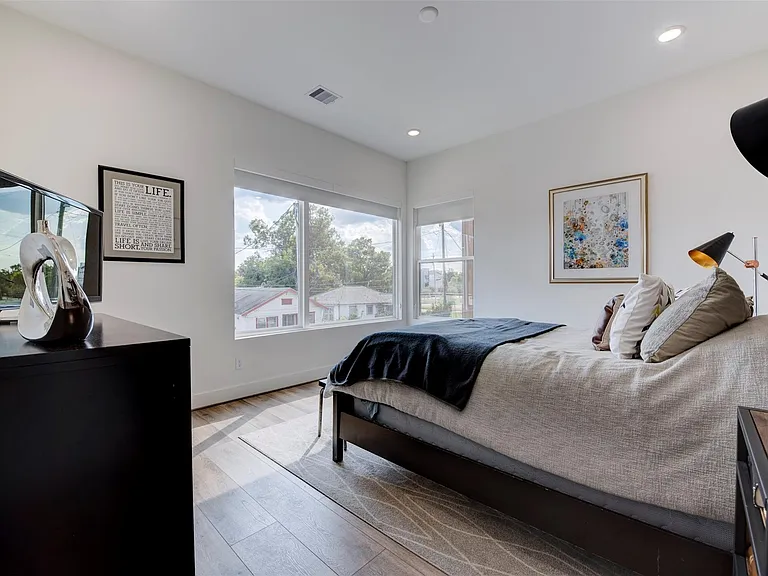3517 McIlhenny St — Photo 28
