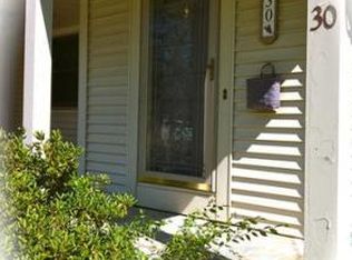 30 Church St, Auburn, MA 01501