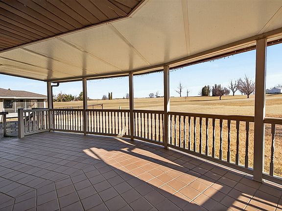 5th image of 84 Main St