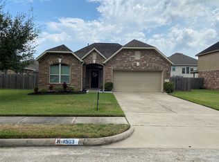 1503 Brook Hollow Dr, Pearland, TX 77581