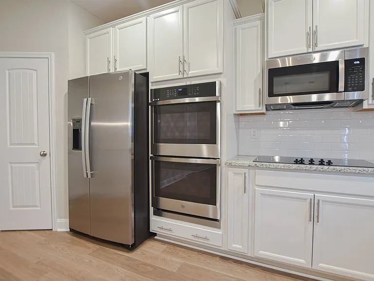 1113 Henry Place Blvd — Photo 7