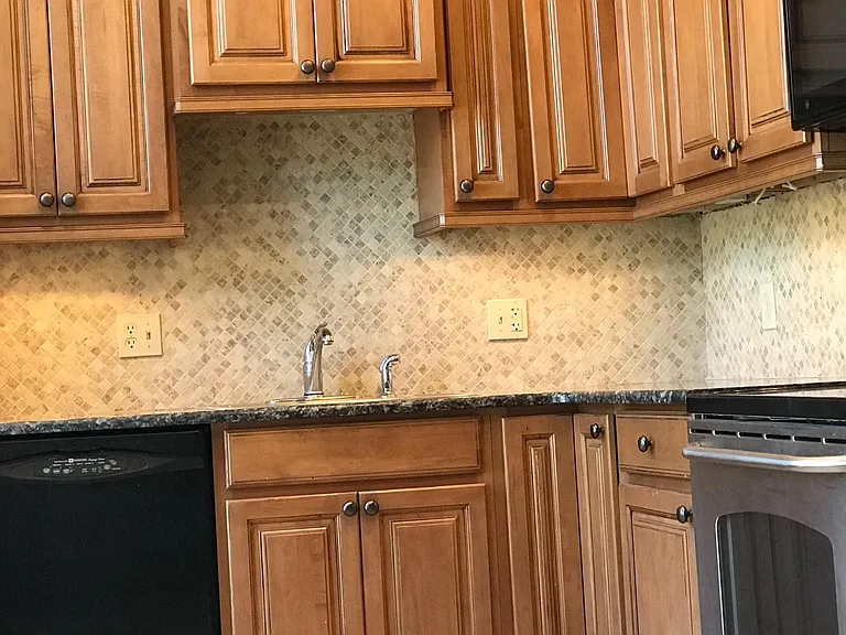 156 Circular St #C-05 — Photo 12