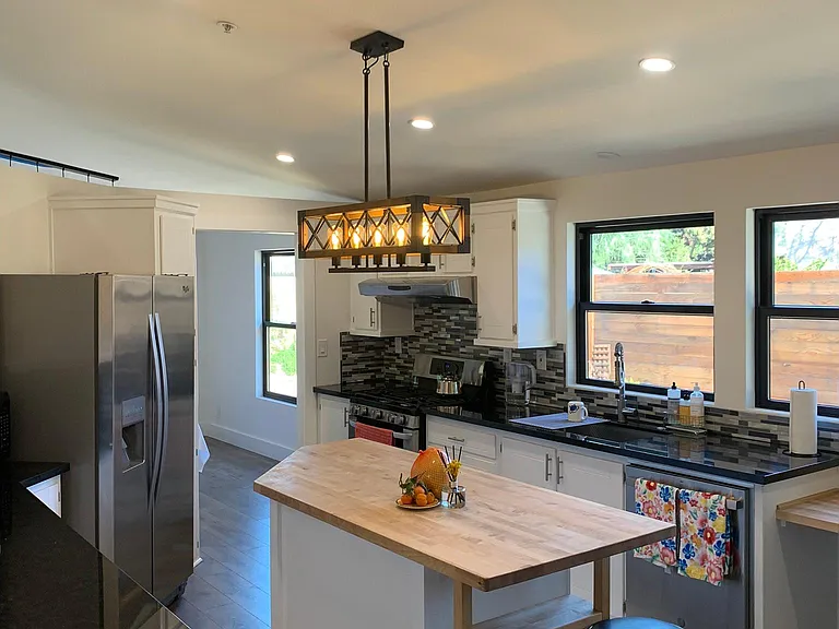 4208 Jefferson St — Photo 6