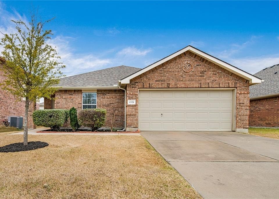 1st image of 1321 Water Lily Dr