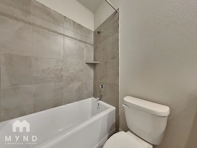 8117 Rising Stream Dr — Photo 15