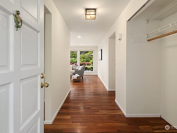 3rd image of 8730 NE 124th Street