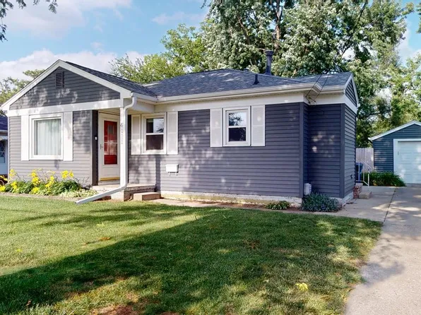 4111 40th St, Des Moines, IA 50310