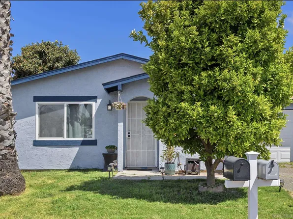 4662 Calle Del Palo, Oceanside, CA 92057