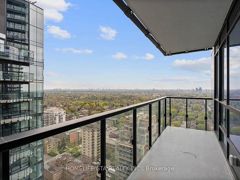 110 Broadway Ave #2409S — Photo 32