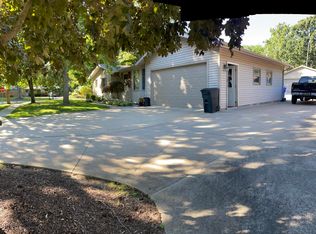 3710 Moorland Dr, Midland, MI