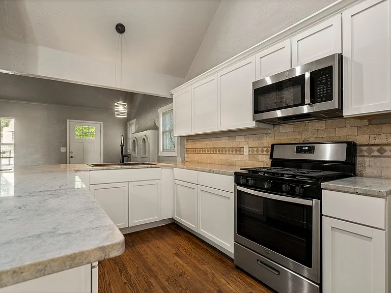 2415 N Boston Ave — Photo 26