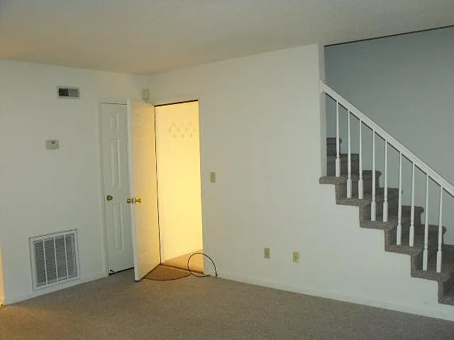 Unit Photo