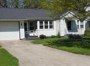 712 State St, Ackley, IA 50601
