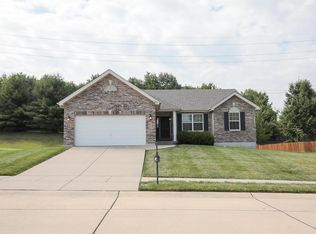 3551 Sky Hawk Dr, Shiloh, IL 62221