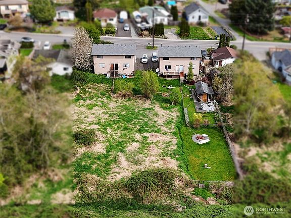 4th image of 2406 & 2410 Callow Road
