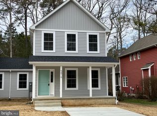5816 Clam Cove Rock, Hall, MD 21661
