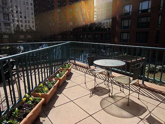Rented by One Irving Place Realty | media 2