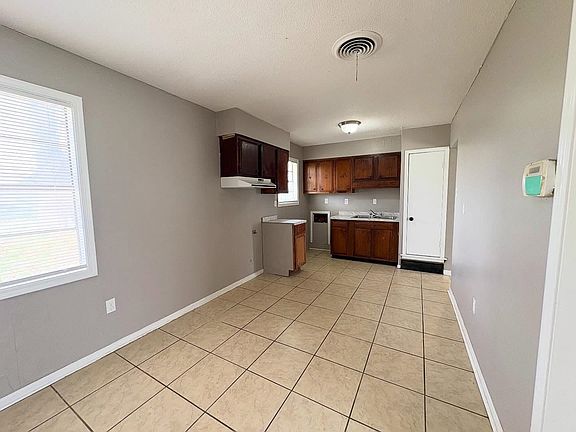 5th image of 3759 McCain Rd