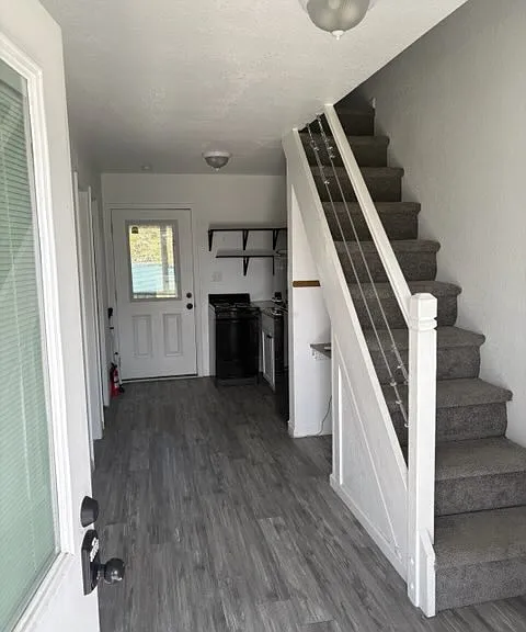 125 Thompson Rd #1 — Photo 14