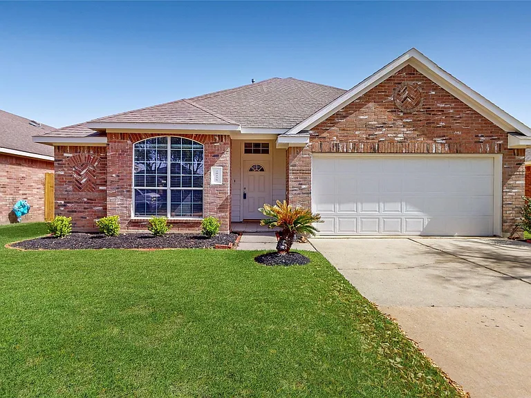 20226 Sunset Ranch Dr — Photo 1