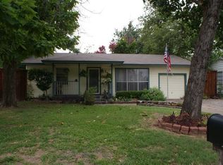 1731 English St, Irving, TX 75061