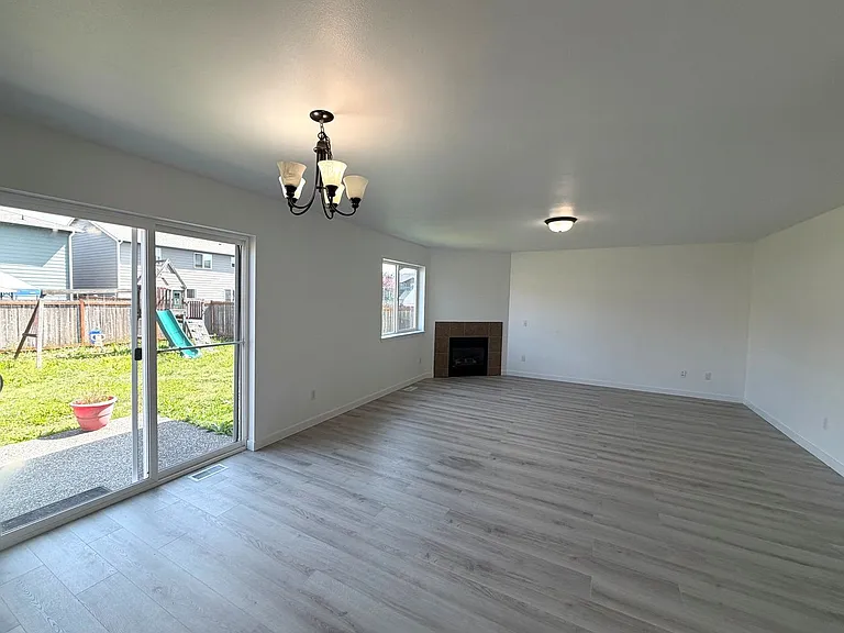 5831 122nd Pl NE — Photo 6
