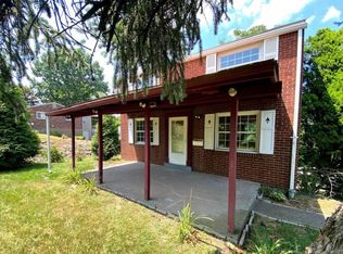 100 Erhardt Dr, Pittsburgh, PA 15235