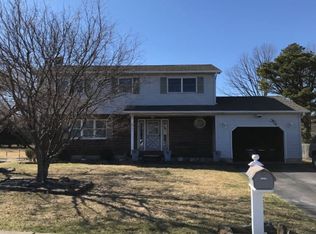 6 Fawn Dr, West Hazleton, PA 18202