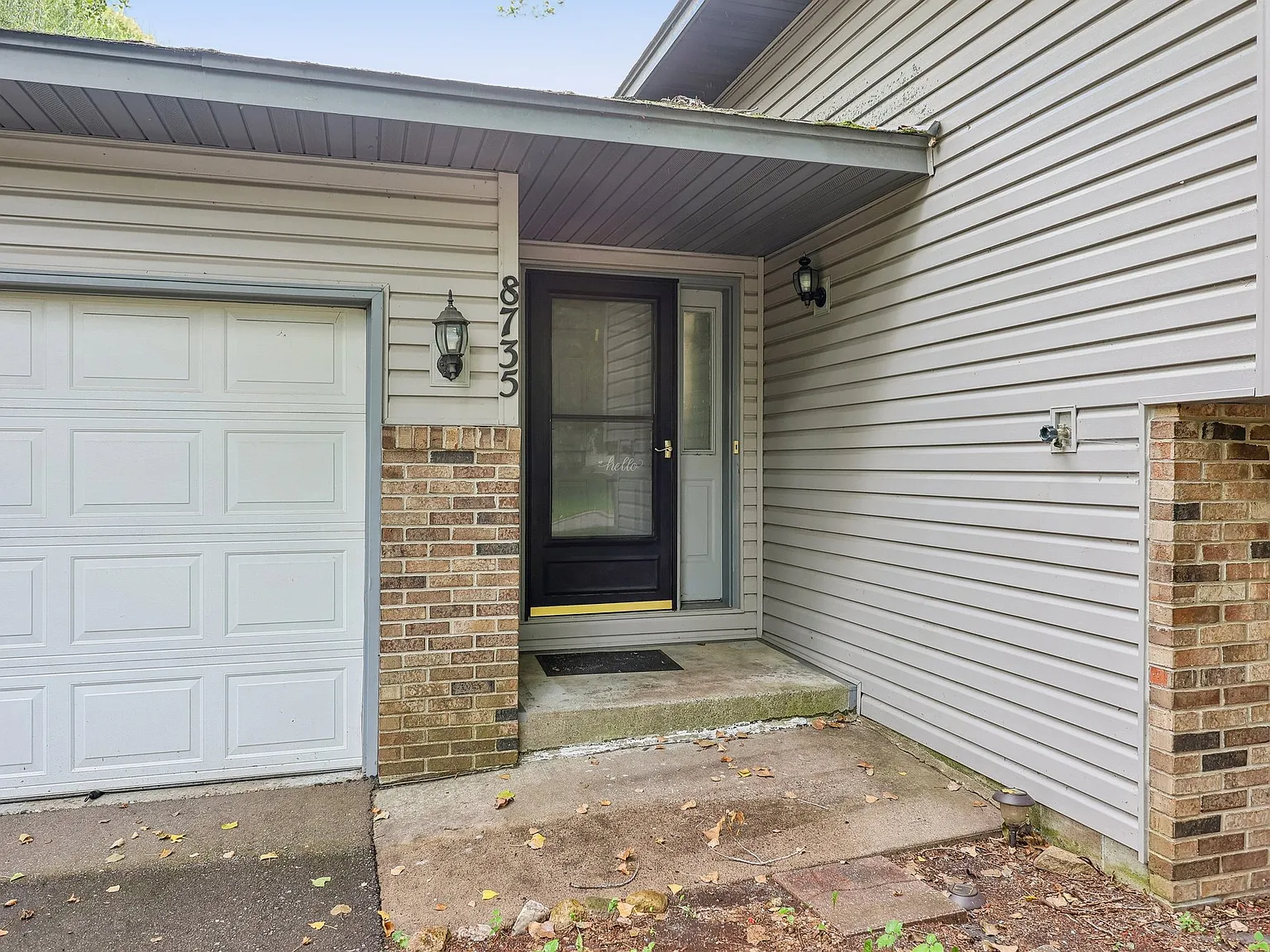 4 bed, 1650 sqft, $2,900 — Photo 3