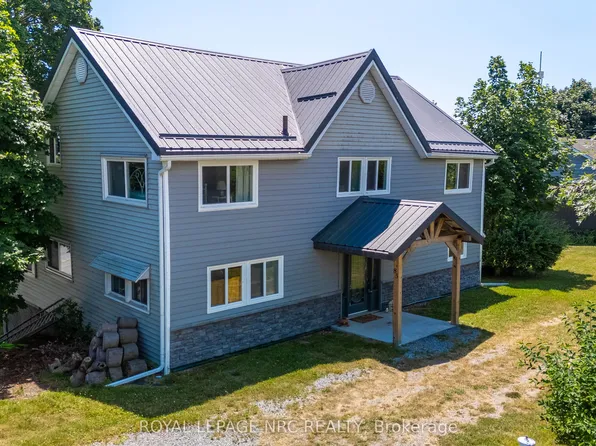 85 Lighthouse Dr, Haldimand County, ON N1A 2W6