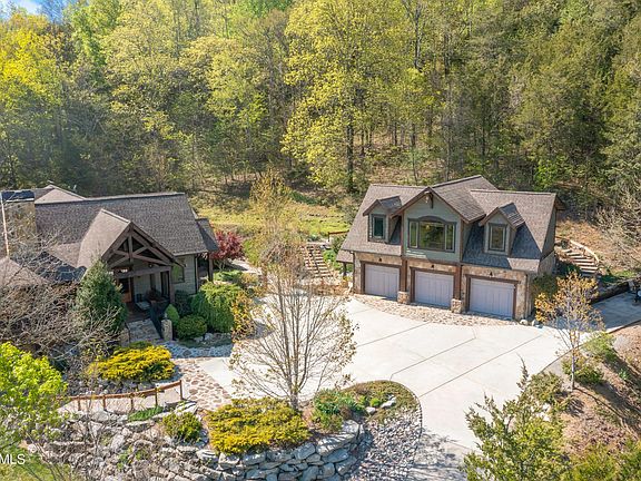 3rd image of 790 Lick Creek Rd