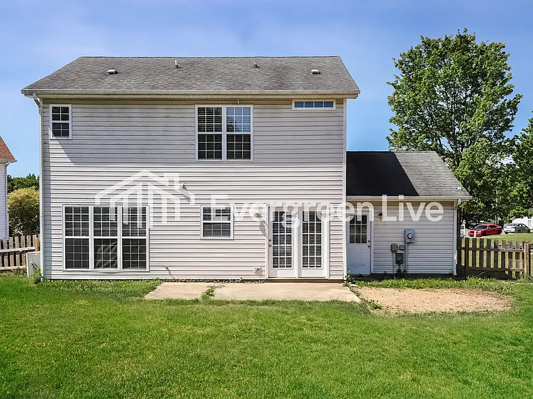 4092 Pleasant Valley Rd — Photo 13