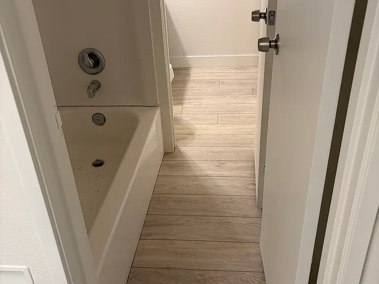 4501 Grandview Dr W #120 — Photo 15