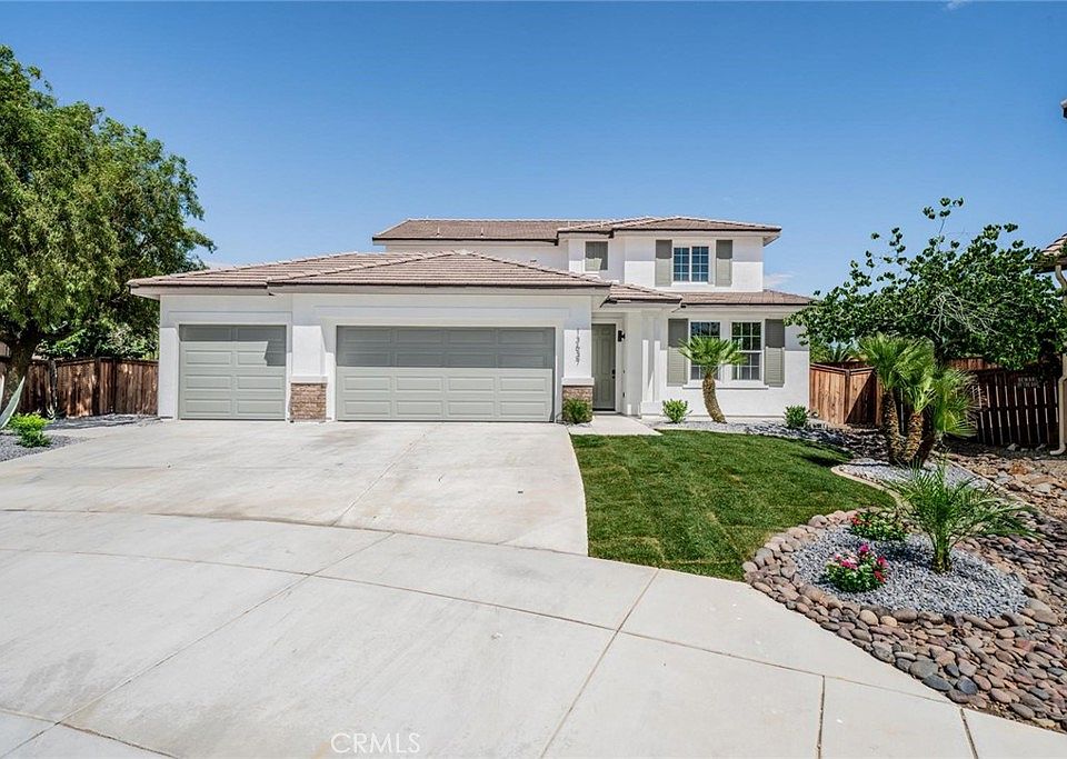 1st image of 13637 Larkspur Ct
